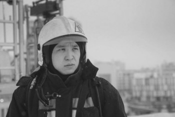 Премьер выразил соболезнования родным погибшего пожарного Аскара Забикулина