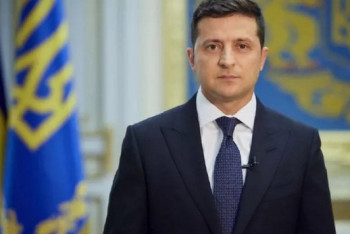 Фотография к новости: Зеленский поздравил Токаева с победой на выборах