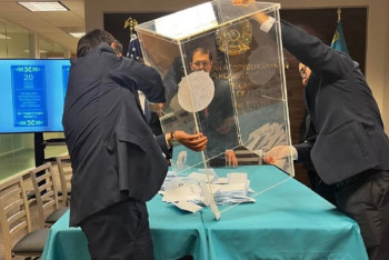 Фотография к новости: Обзор публикаций международных наблюдателей выборов президента РК