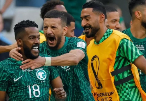 Фотография к новости: В Саудовской Аравии объявили выходной, чтобы отпраздновать победу сборной над аргентинцами