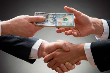 Фотография к новости: В eGov теперь можно узнать, совершал ли человек коррупционные правонарушения