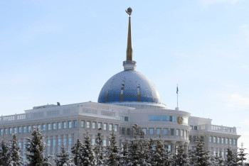 Фотография к новости: Мирзиёев поздравил Токаева с 30-летием установления дипломатических отношений между Казахстаном и Узбекистаном