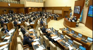 Чиновники должны платить за ущерб бизнесу и гражданам - депутаты потребовали справедливости