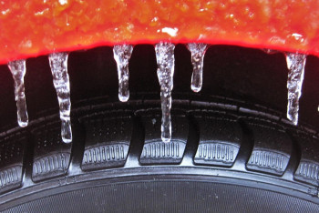 Фотография к новости: Трассу перекрыли в Актюбинской области