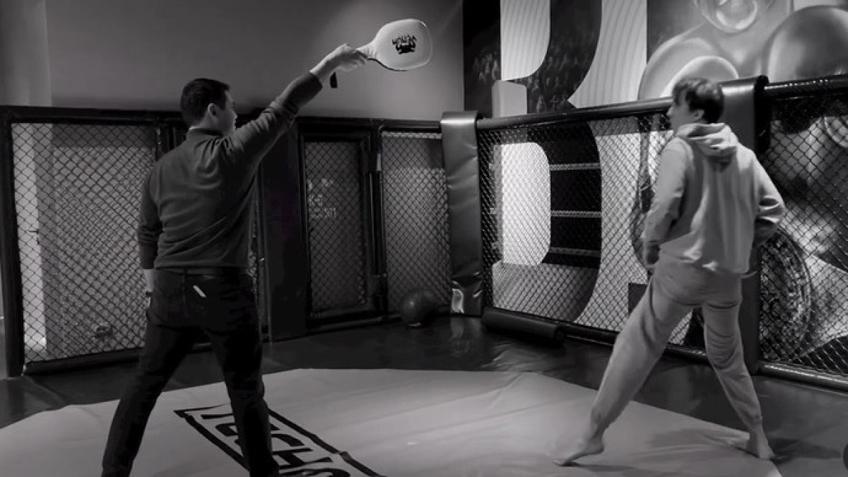 скриншот из видео