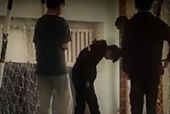 Фотография к новости: В Жанаозене уволили физрука, которого обвинили в избиении школьника