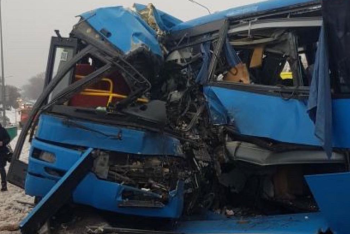 Фотография к новости: Столкновение автобусов в Караганде: скончалась 19-летняя пассажирка