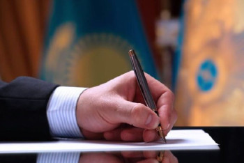 Фотография к новости: Ряд указов подписал Президент РК сразу же после инаугурации