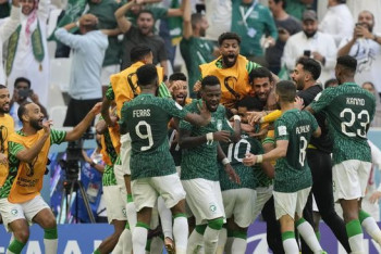 Фотография к новости: Принц Саудовской Аравии подарил футболистам  своей сборной  по автомобилю