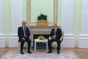 Фотография к новости: Токаева в Москве встретили с особыми почестями