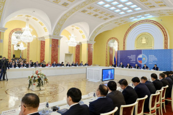 Фотография к новости: Акимы Абайской и Актюбинской областей выступили на форуме в Оренбурге