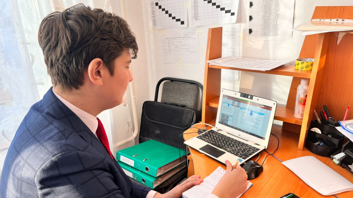 Мусорозавод, BASQA brand и свитшоты с цитатами Абая – акмолинские школьники презентовали бизнес-проекты