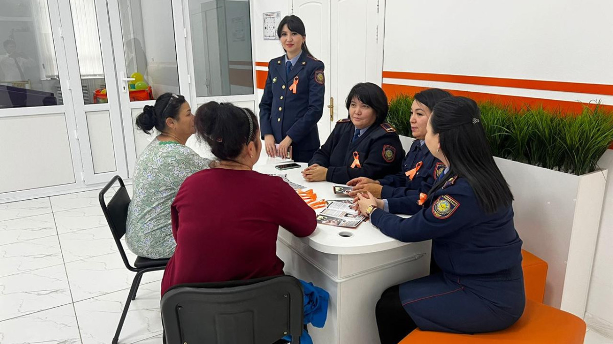 предоставлено героем