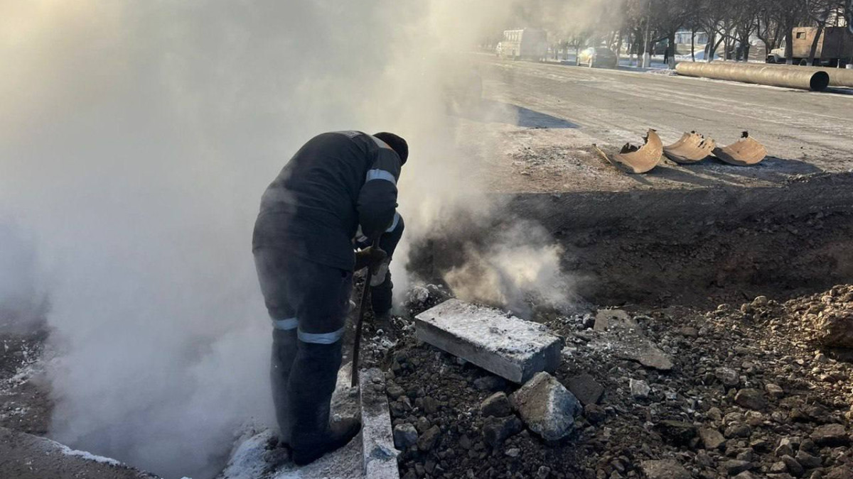 Авария на ТЭЦ: в Экибастуз прибыли ремонтные бригады из других городов