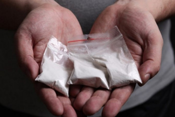 "Наш организм к ним не готов" — врач-нарколог о вреде синтетических наркотиков