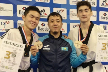 Казахстанцы завоевали две медали на турнире по таеквондо в Париже