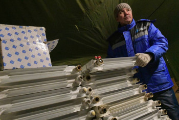 Фотография к новости: В экибастузских многоэтажках начали массово менять батареи