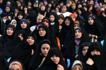 В Иране отменили полицию нравов и задумались об отмене хиджабов