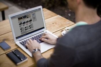 До миллиона тенге зарабатывают студенты Павлодарского колледжа