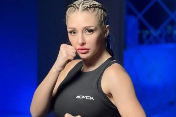 Фотография к новости: Самая сексуальная боксёрша Казахстана стала чемпионкой мира