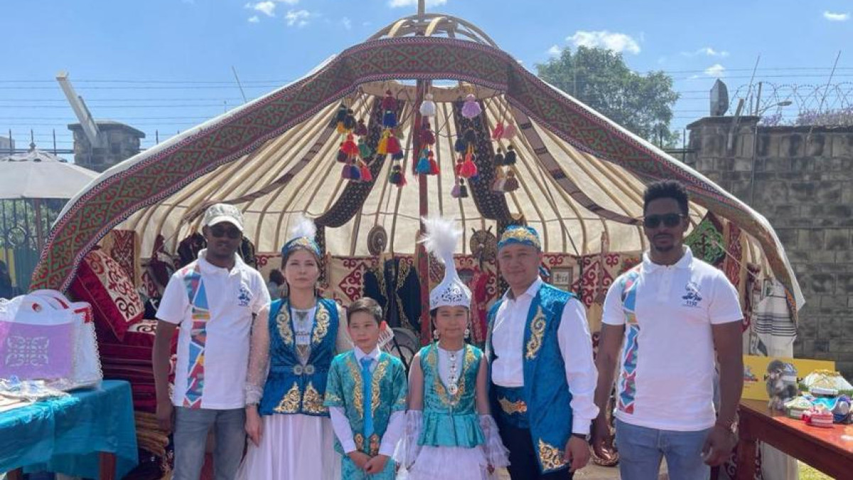 Казахская юрта впервые представлена в столице Африканского союза