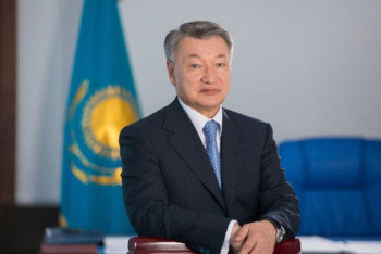 Фотография к новости: "Вы абсолютно неправы" – Даниал Ахметов резко отреагировал на вопрос об аварии в Риддере