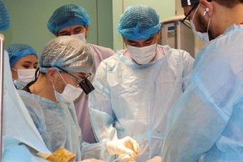 Фотография к новости: Сложную операцию на кисти провели травматологи в Алматы