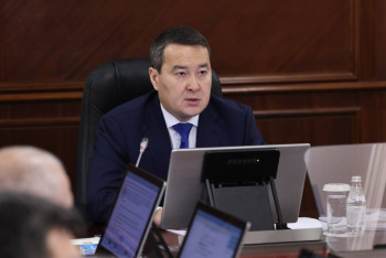 Фотография к новости: "Можете подавать прошение об отставке" - Смаилов пригрозил министрам жёстким спросом