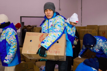 Фотография к новости: Больше 1000 продуктовых корзин раздали нуждающимся астанчанам ко Дню Независимости