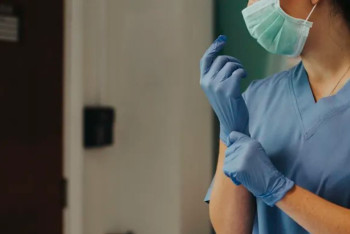 Фотография к новости: За сутки коронавирусом заразились 266 казахстанцев