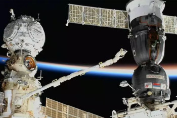 Фотография к новости: На оборудовании "Союза МС-22" произошла разгерметизация:  космонавты в безопасности