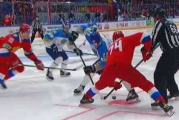 Сборная Казахстана по хоккею проиграла команде России в матче Кубка Первого канала