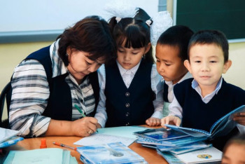 Фотография к новости: Жизнь после ЧС: с понедельника заработают почти все школы в Экибастузе