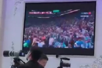 Гости на свадьбе смотрели ЧМ по футболу в прямом эфире