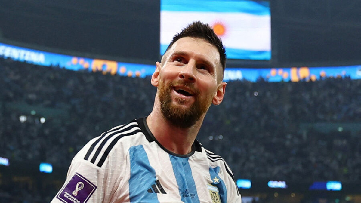 Molly Darlington/Reuters