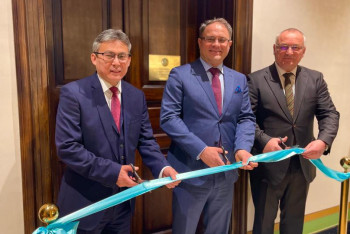 Фотография к новости: Почётное консульство РК открыли в словацком городе