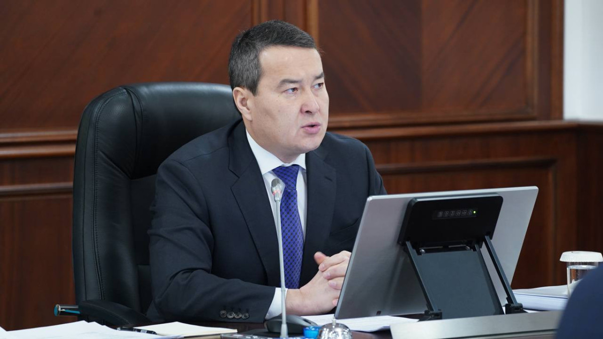 "Картину пытались выдать за реальность" — Смаилов обвинил акимов во вранье