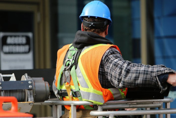 Фотография к новости: Рабочий погиб на заводе в Аксу
