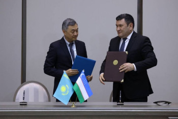 Фотография к новости: Казахстан увеличивает объёмы поставки нефти в Узбекистан