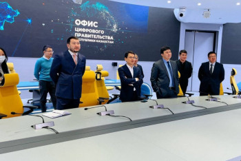 Фотография к новости: Завершился второй аукционный лот по распределению частот 5G в Казахстане