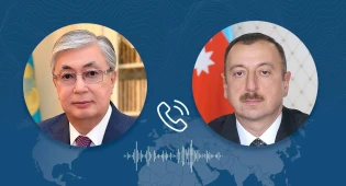 Токаев поздравил с днём рождения президента Азербайджана