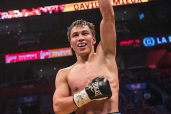 Фотография к новости: Появилось  видео зрелищного нокаута Батыра Джукембаева