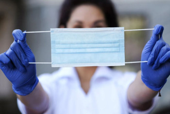 Фотография к новости: Носить маски во время предвыборных встреч рекомендовала главный санврач Казахстана