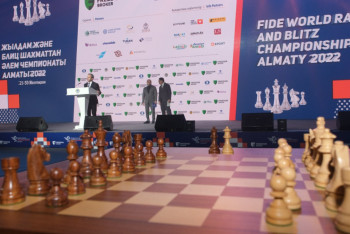 Фотография к новости: Чемпионат мира по шахматам стартовал в Алматы