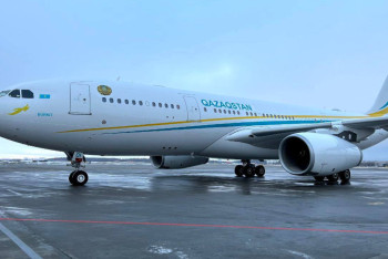 Фотография к новости: Касым-Жомарт Токаев прилетел в Санкт-Петербург