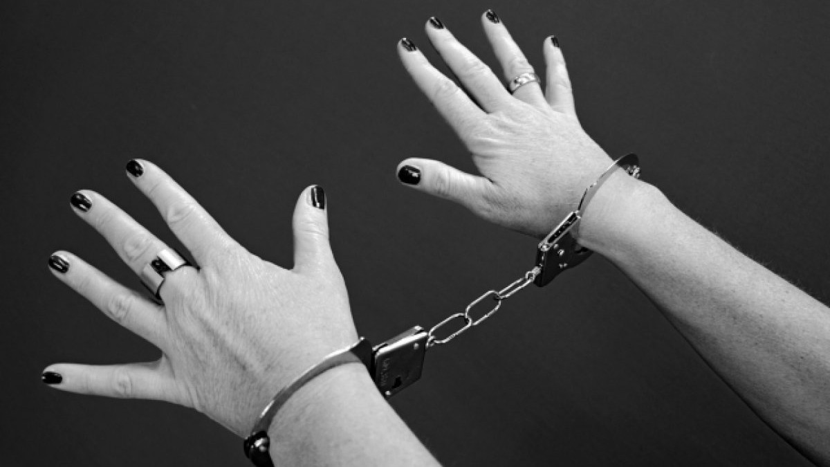 26 "ночных бабочек" задержали полицейские Туркестанской области