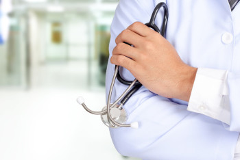 Фотография к новости: Дефицит кадров: более 200 медиков не хватает в столице - Минздрав