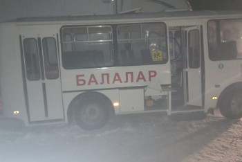 Фотография к новости: Водитель школьного автобуса погиб в ДТП в Актюбинской области