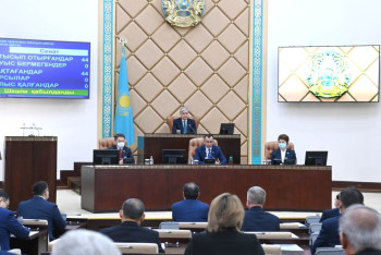 Фотография к новости: Президент рассказал о задачах правительства и Нацбанка в предстоящем году