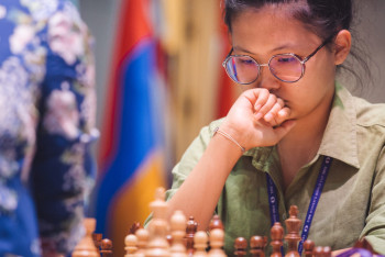 Фотография к новости: Бибисара Асаубаева защитила титул чемпионки мира по блицу